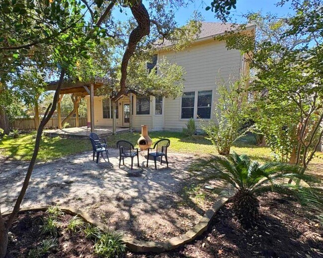 Building Photo - 5000 Tiger Lily Way