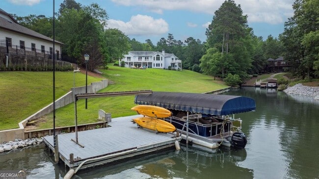 Building Photo - 1060 Old Rock Rd