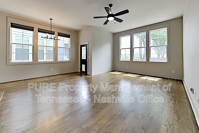 Building Photo - 634B Vernon Ave