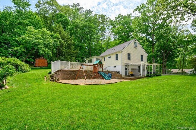 Building Photo - 23 Cobey Terrace