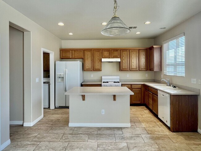 Building Photo - **COMING SOON**Spacious 4-Bedroom Home with Oversized Loft & Expansive Backyard