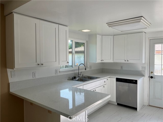 Building Photo - 9352 Mokihana Dr