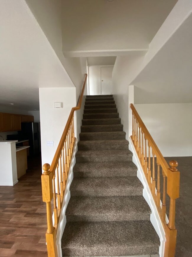Building Photo - Cozy 3 Bedroom Summerlin Townhome for Rent!