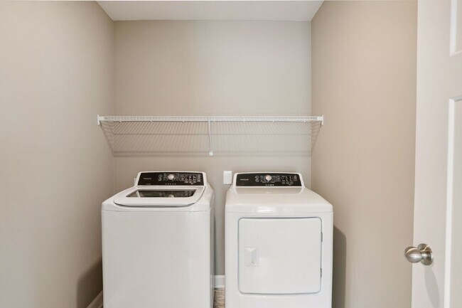 Building Photo - New build for rent - Single Family Home in...