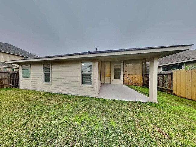 Building Photo - 30619 Ginger Trace Dr