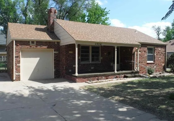 Primary Photo - 1524 N Clarence Ave