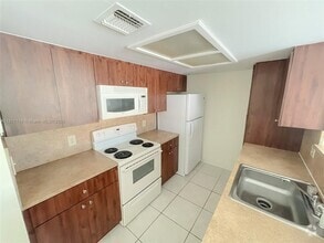 Building Photo - 8423 Coral Lake Way