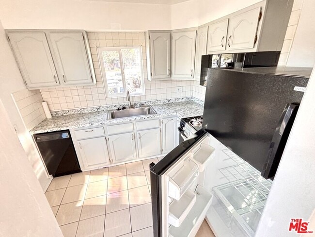 Building Photo - 3509 Arroyo Seco Ave