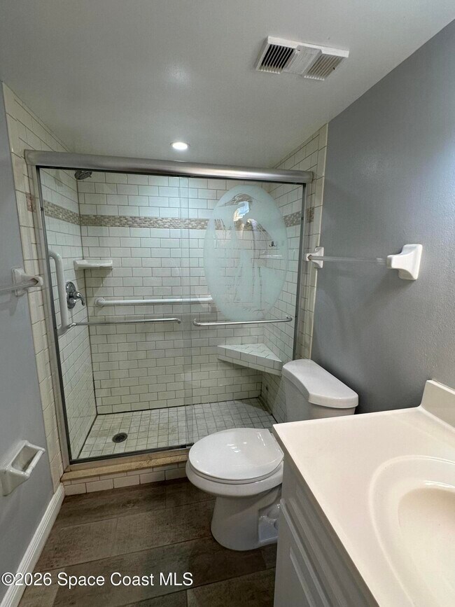 Building Photo - 2709 Golf Lake Cir