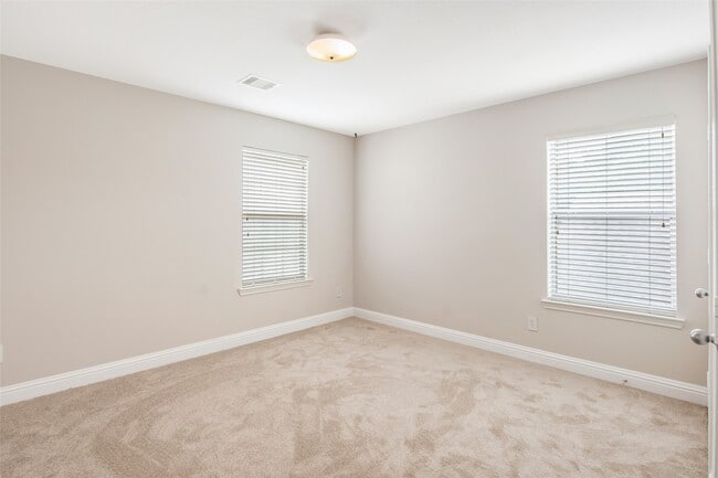 Building Photo - 16334 Cole Bridge Ln