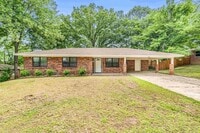 Building Photo - Renovated 3 Bedroom 2 Bath Home for Rent!