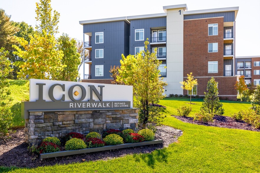 Primary Photo - Icon Riverwalk 55+ Active Adult Apartment ...