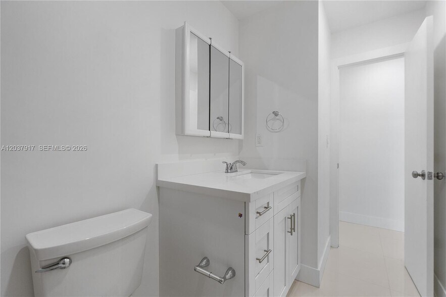Building Photo - 10501 SW 53rd St