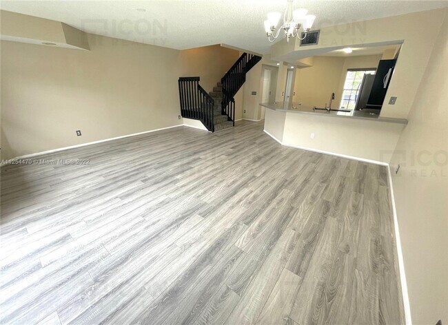 Building Photo - 8135 Southgate Blvd