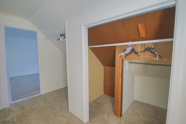 Building Photo - 433 Ainsworth St