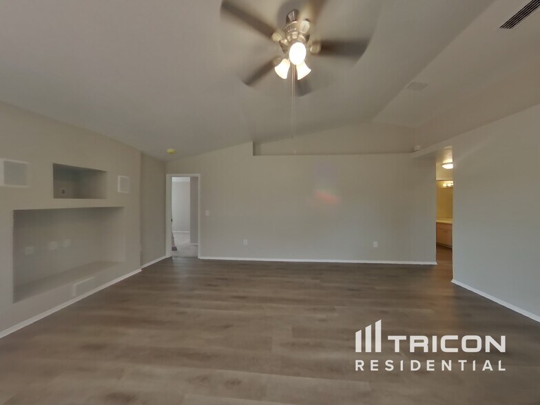 Building Photo - 1216 Cressford Pl