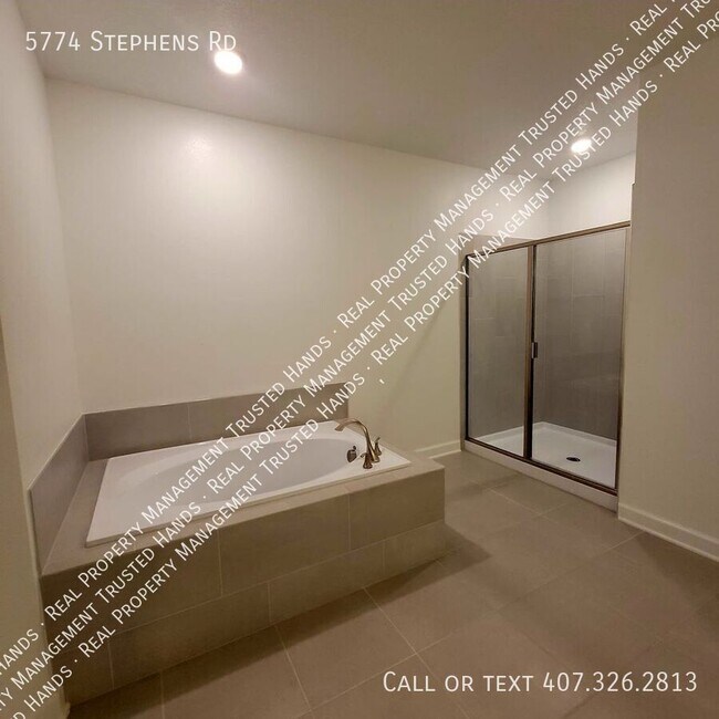 Building Photo - 5774 Stephens Rd