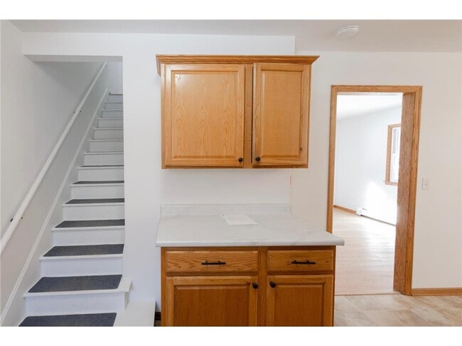 Building Photo - 6412 Xenium Ln N