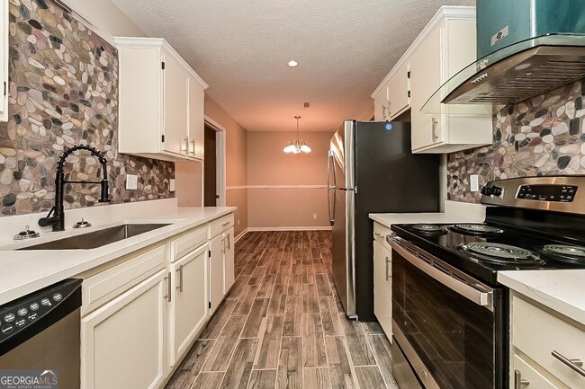 Building Photo - 7751 Antebellum Ln