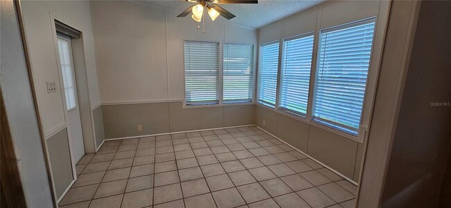 Building Photo - 8410 Wagon Wheel Cir