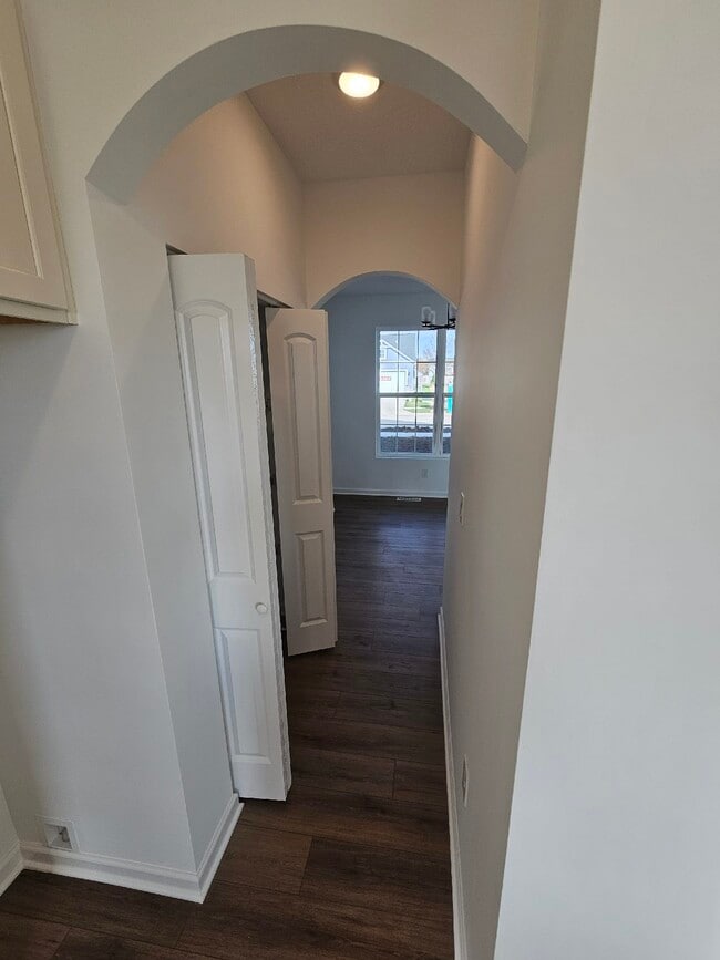 Building Photo - 1275 Priscilla Ct