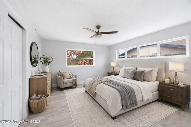 Building Photo - 1715 N Merrimac Dr