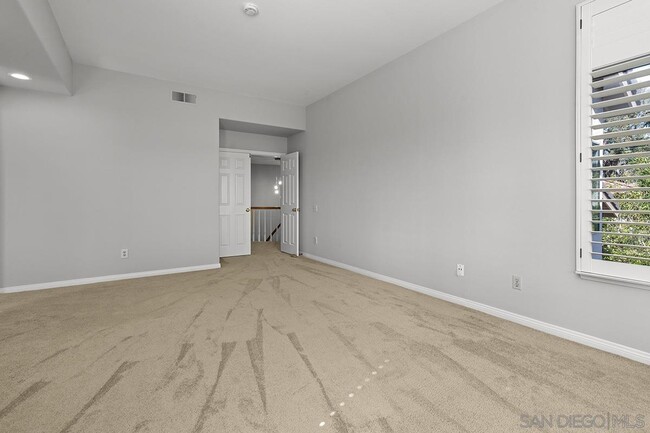 Building Photo - 4485 Sunset Bluffs Way
