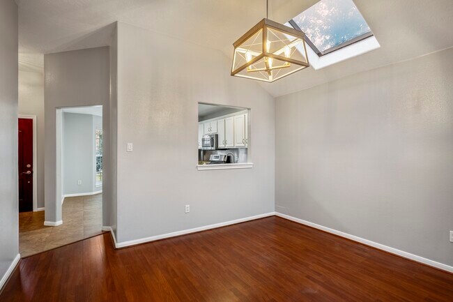Building Photo - 2923 Goldspring Ln