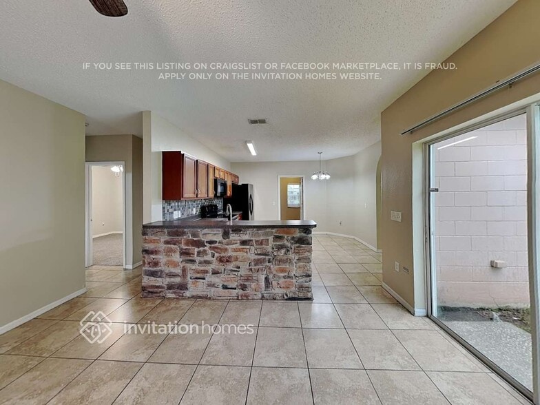 Building Photo - 610 Fisher Ct