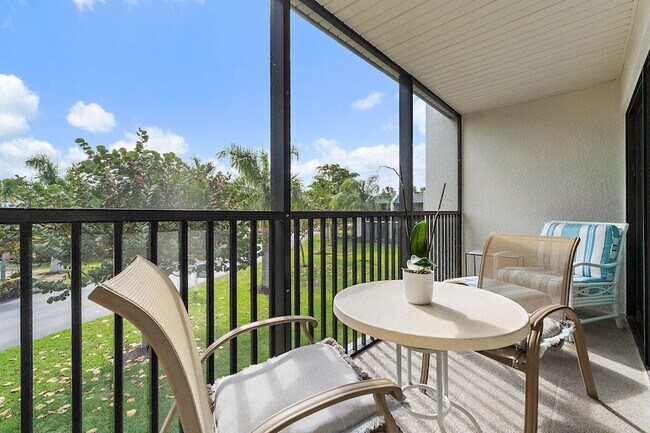 Building Photo - 1605 S US Hwy 1