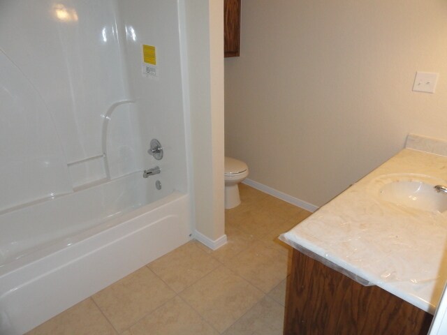 Building Photo - 1700Tru