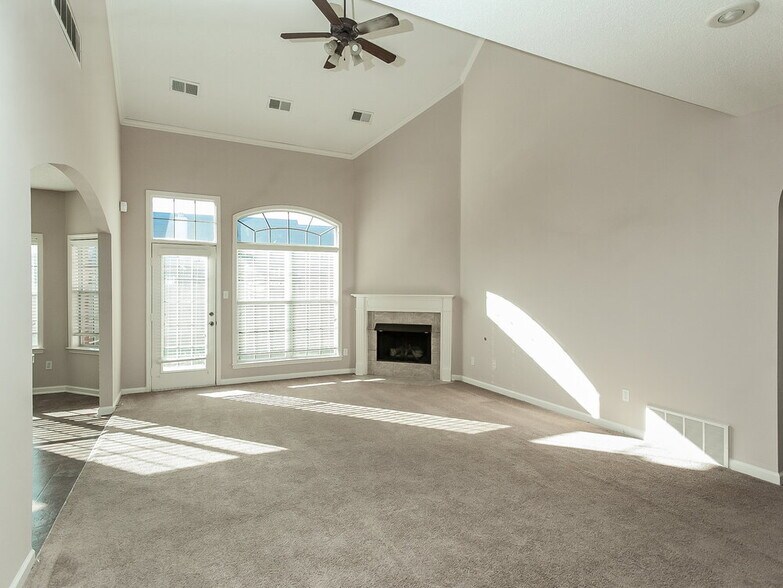 Building Photo - 1625 Blackalder Cove