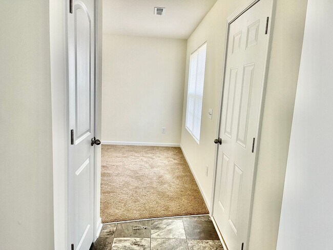 Building Photo - Available Now – Spacious 4BR Home on 1.5 Acres in Rural Hall!