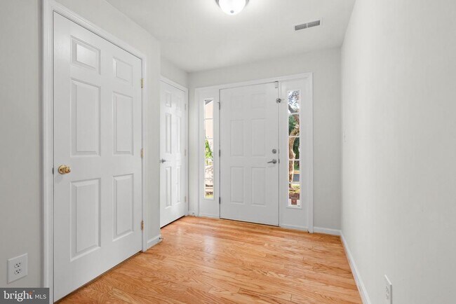 Building Photo - 13653 St Johns Wood Pl
