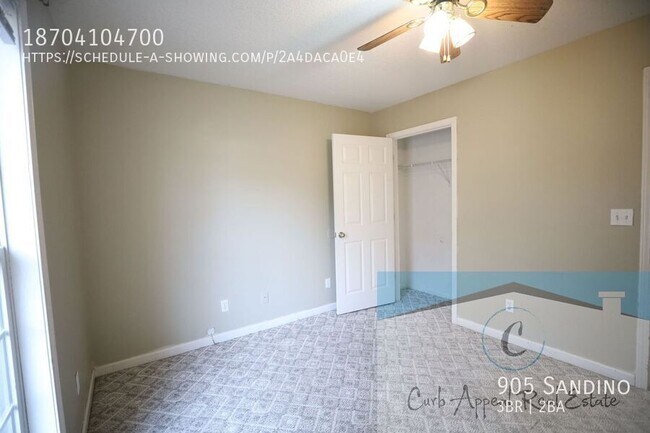 Building Photo - 905 Sandino-