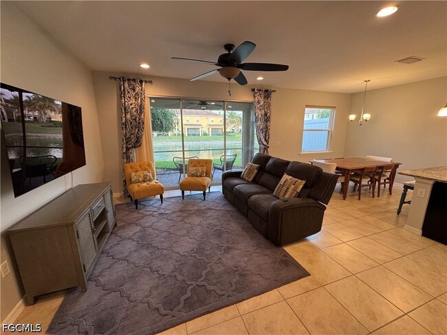 Building Photo - 3765 Tilbor Circle