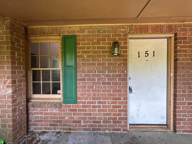 Building Photo - 151 Loblolly Dr