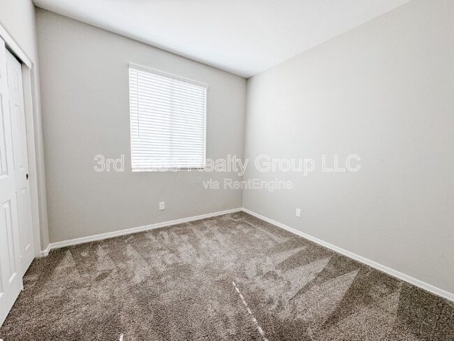 Building Photo - 20167 W Buchanan St