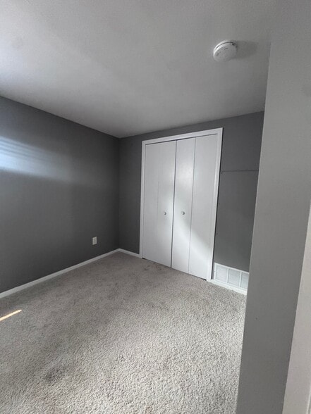 Building Photo - 3175 Culbertson Ave