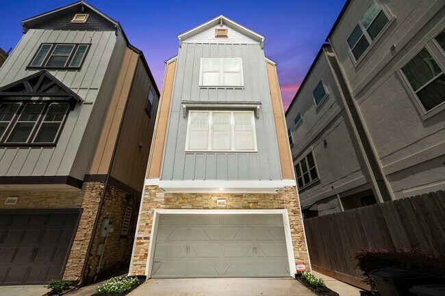 Building Photo - 4510 Eli St
