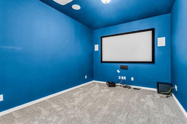 Building Photo - 713 Parkland Dr