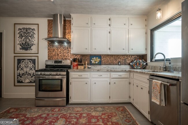 Building Photo - 119 Fortson Cir