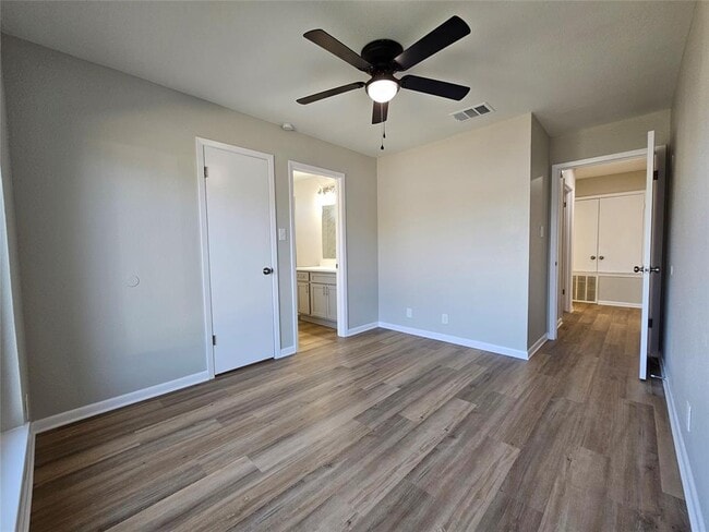 Building Photo - 1418 Hyridge Cir