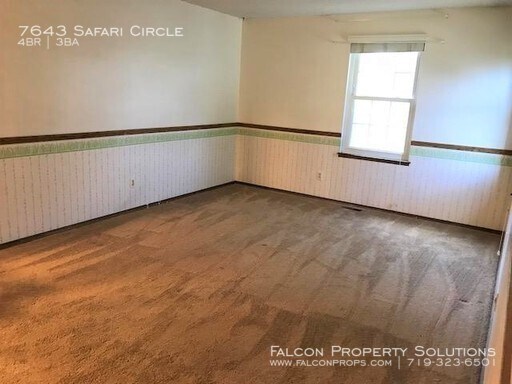 Building Photo - 7643 Safari Cir