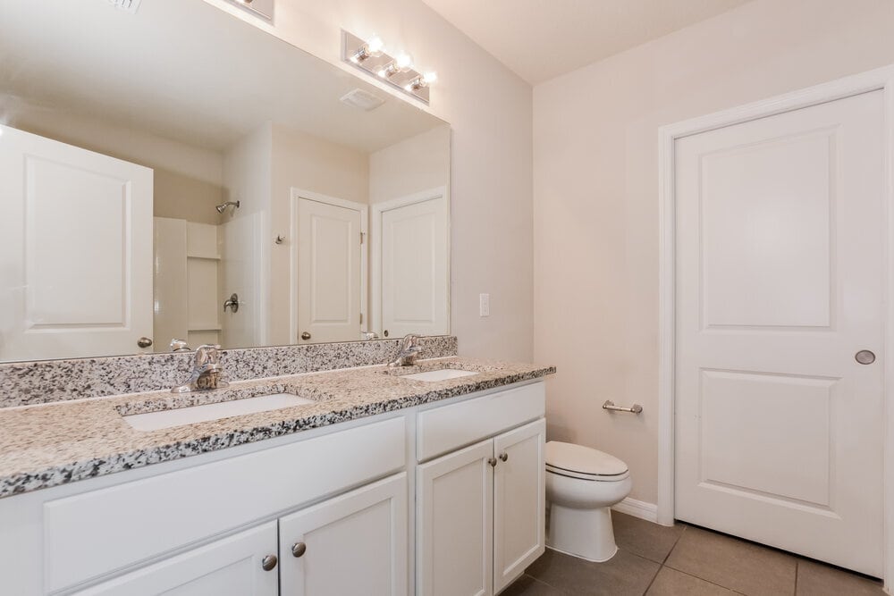 Building Photo - 803 Savona Pl