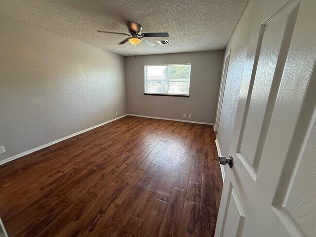 Building Photo - 3507 Wynn Cir