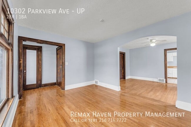 Building Photo - 10302 Parkview Ave