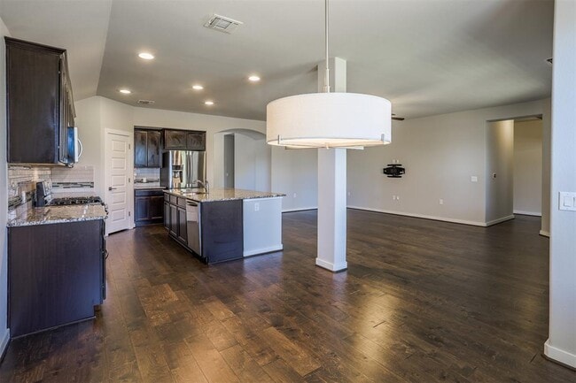 Building Photo - 7108 Garnet Mill Ln