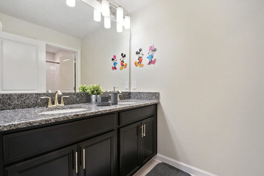 Building Photo - 3076 Tom Sawyer Dr