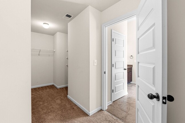 Building Photo - 4464 Grove Landing Dr